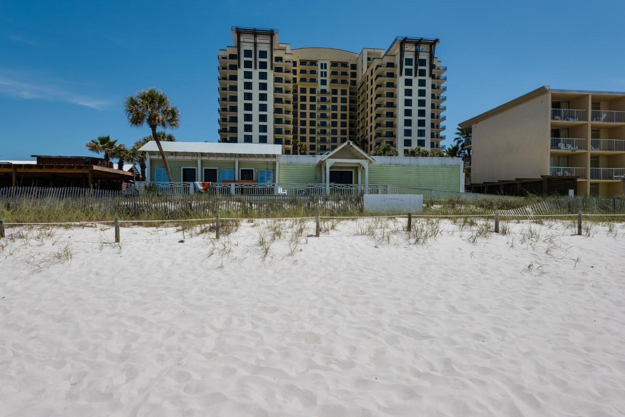 Rooftop Views Of The Gulf! 1800 Square Foot Private Rooftop Terrace! Holiday home