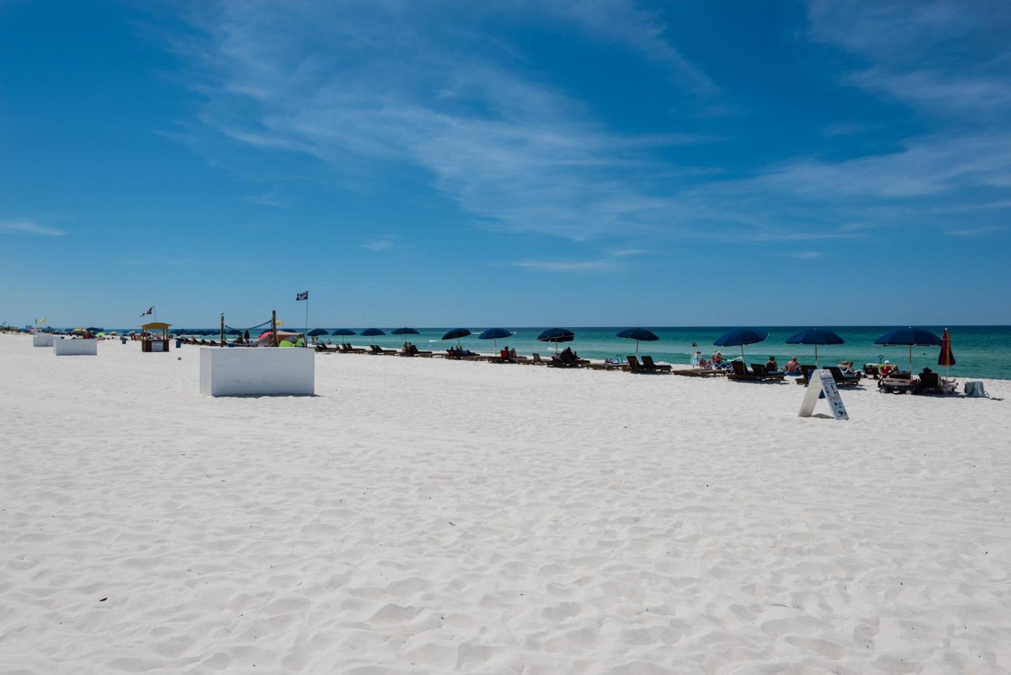 Rooftop Views Of The Gulf! 1800 Square Foot Private Rooftop Terrace! *