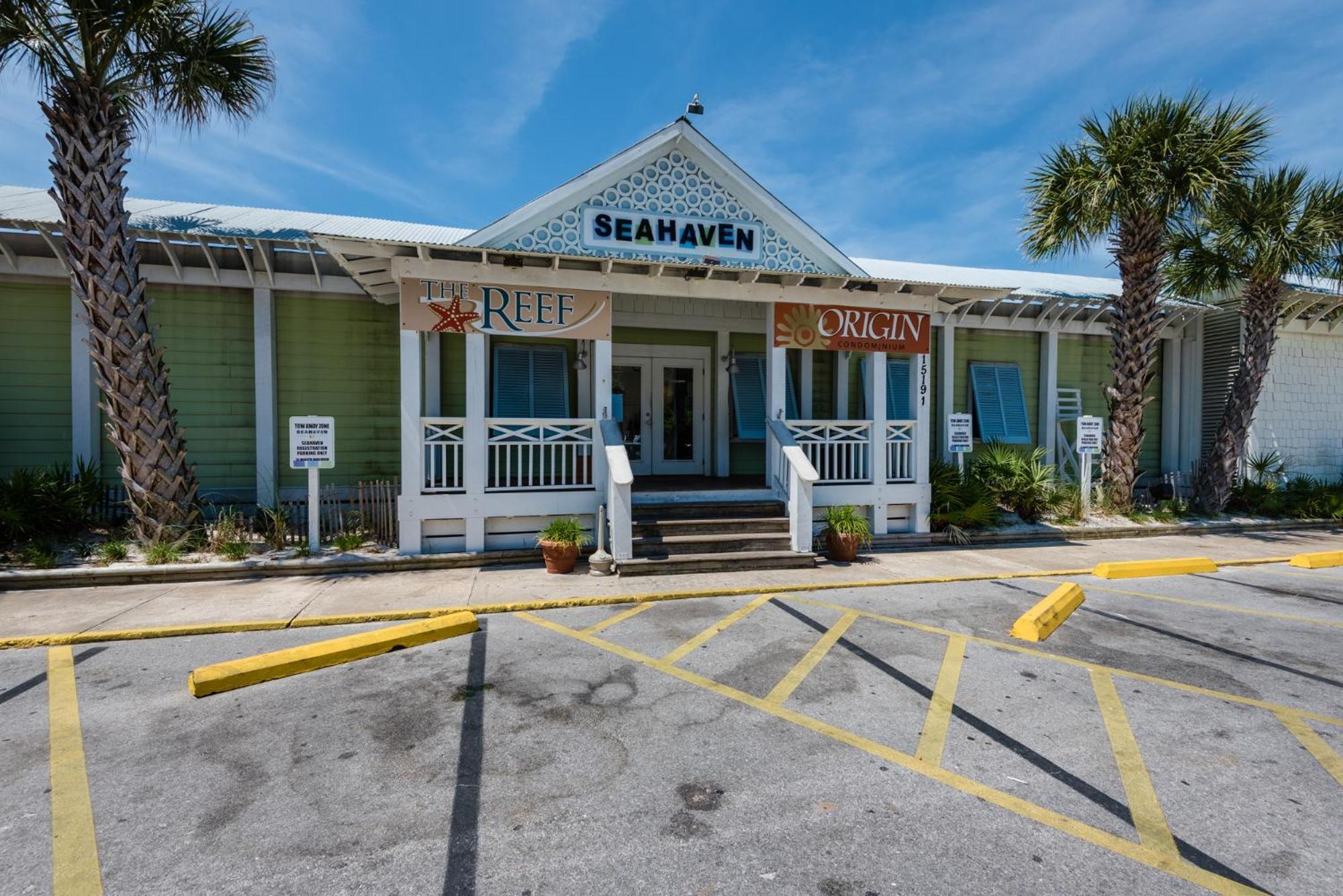 Rooftop Views Of The Gulf! 1800 Square Foot Private Rooftop Terrace! * Panama City Beach